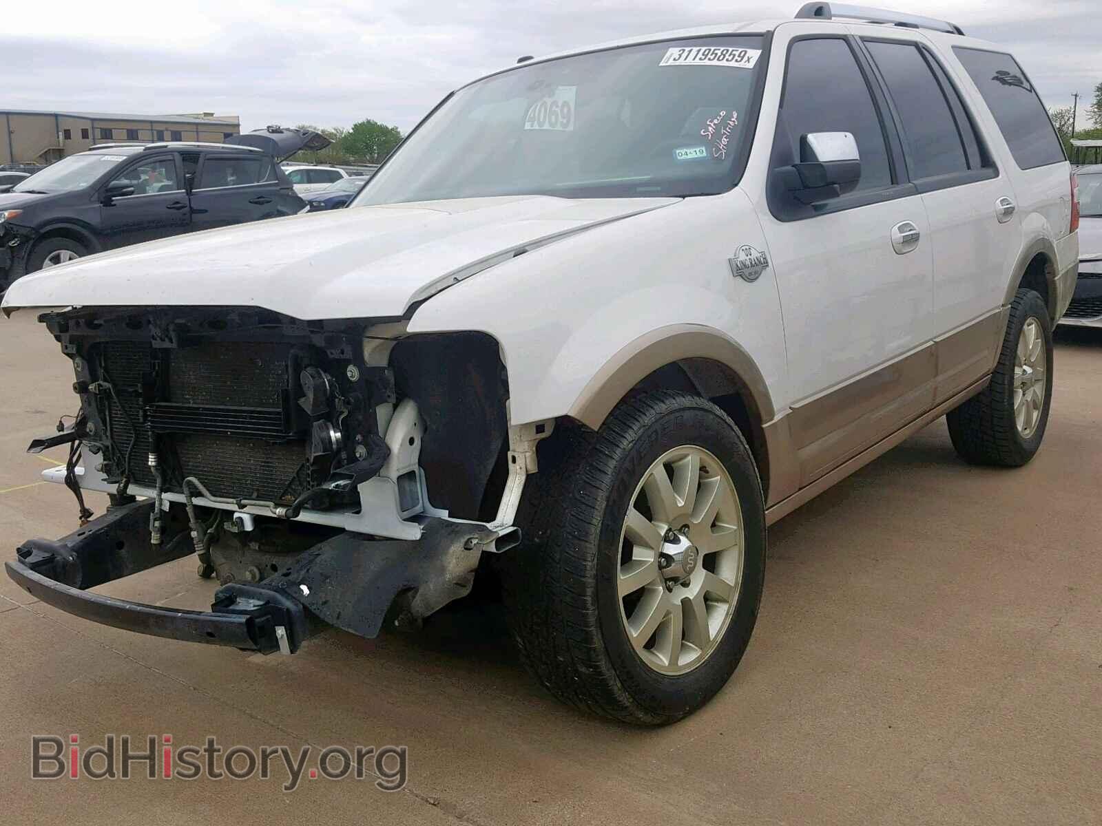 2013 FORD EXPEDITION - VIN: 1FMJU1H55DEF21640 - Фото 2