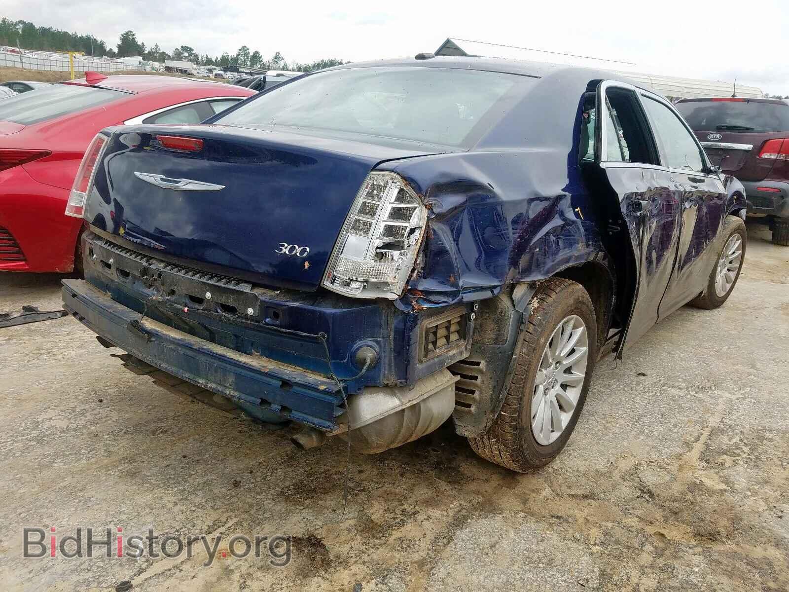 2013 CHRYSLER 300 - VIN: 2C3CCAAG2DH731377 - Фото 4