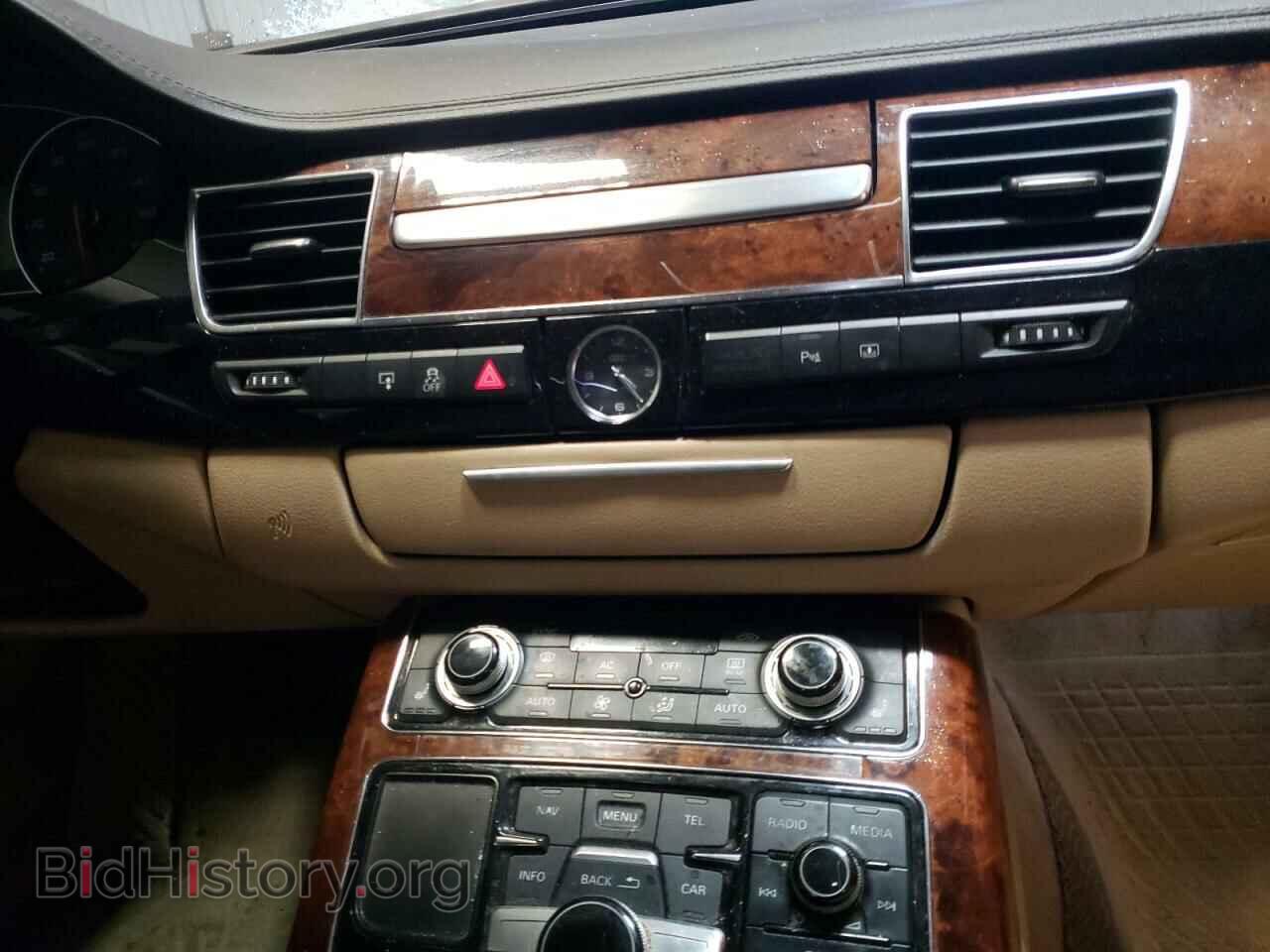 2011 AUDI A8 - VIN: WAURVAFD2BN005213 - Photo 9