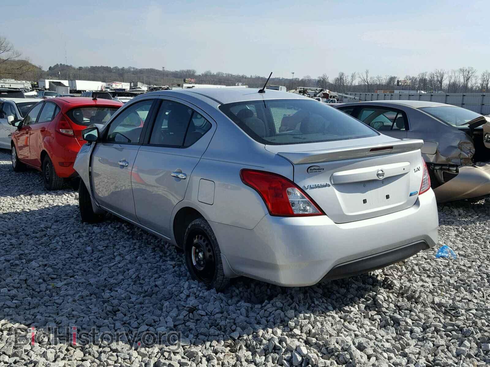 2016 NISSAN VERSA - VIN: 3N1CN7AP0GL882631 - Фото 3