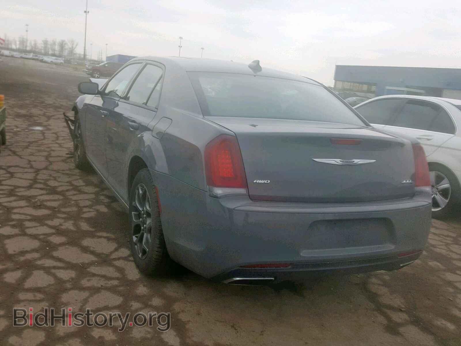 2017 CHRYSLER 300 - VIN: 2C3CCAGG4HH612971 - Фото 3