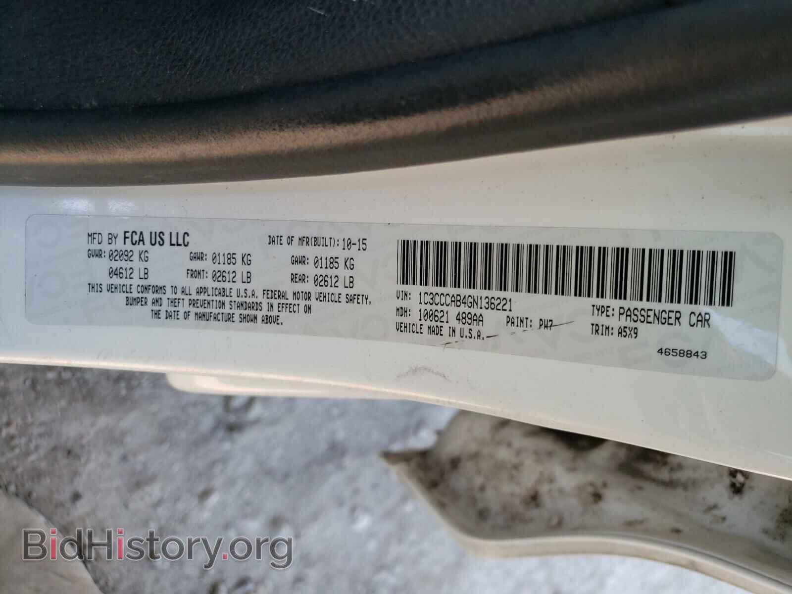 2016 CHRYSLER 200 - VIN: 1C3CCCAB4GN136221 - Фото 10