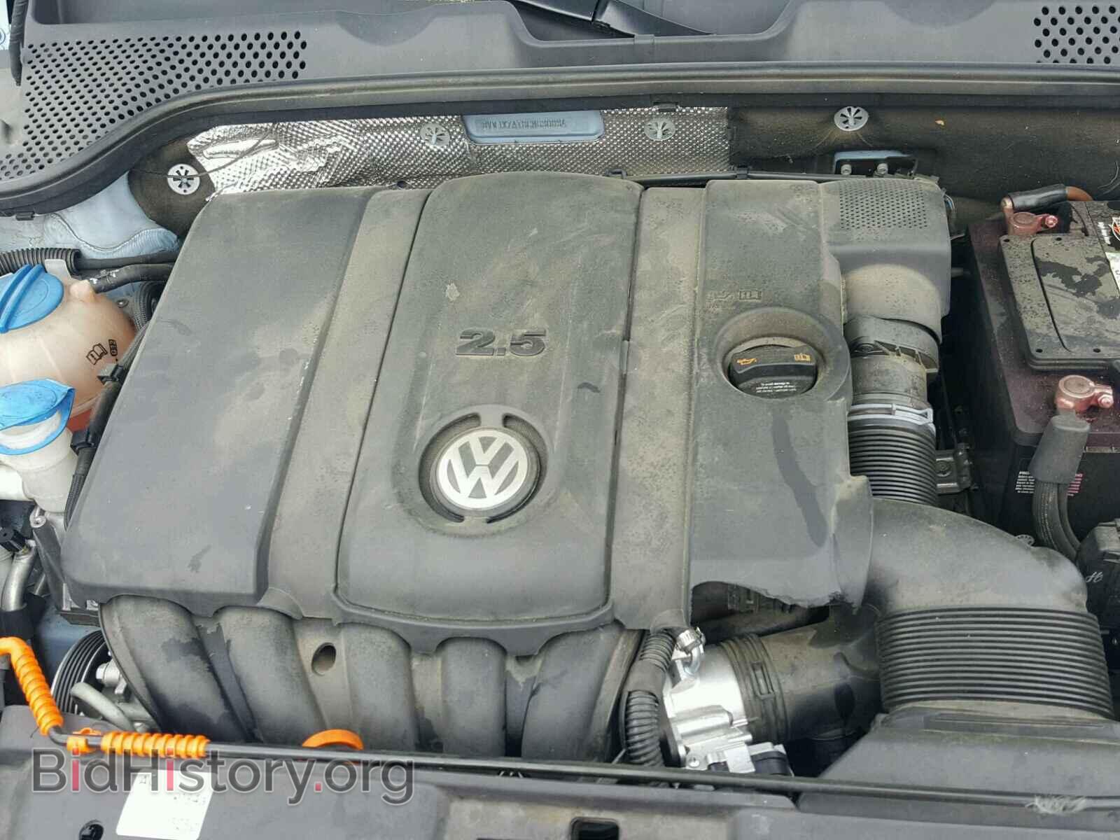 2012 VOLKSWAGEN BEETLE - VIN: 3VWJX7AT8CM630834 - Фото 7
