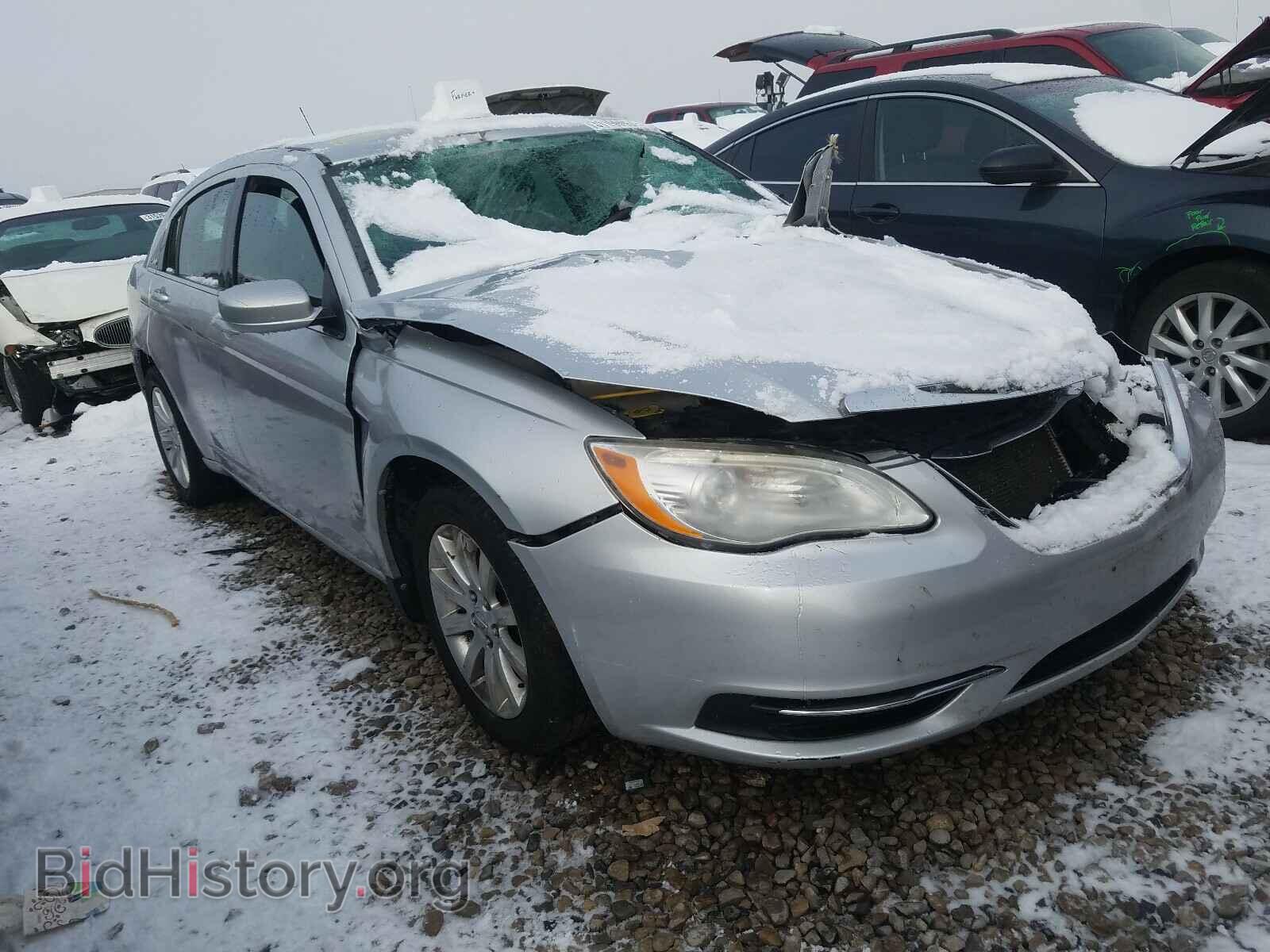 Photo 1C3BC1FB8BN537773 - CHRYSLER 200 2011