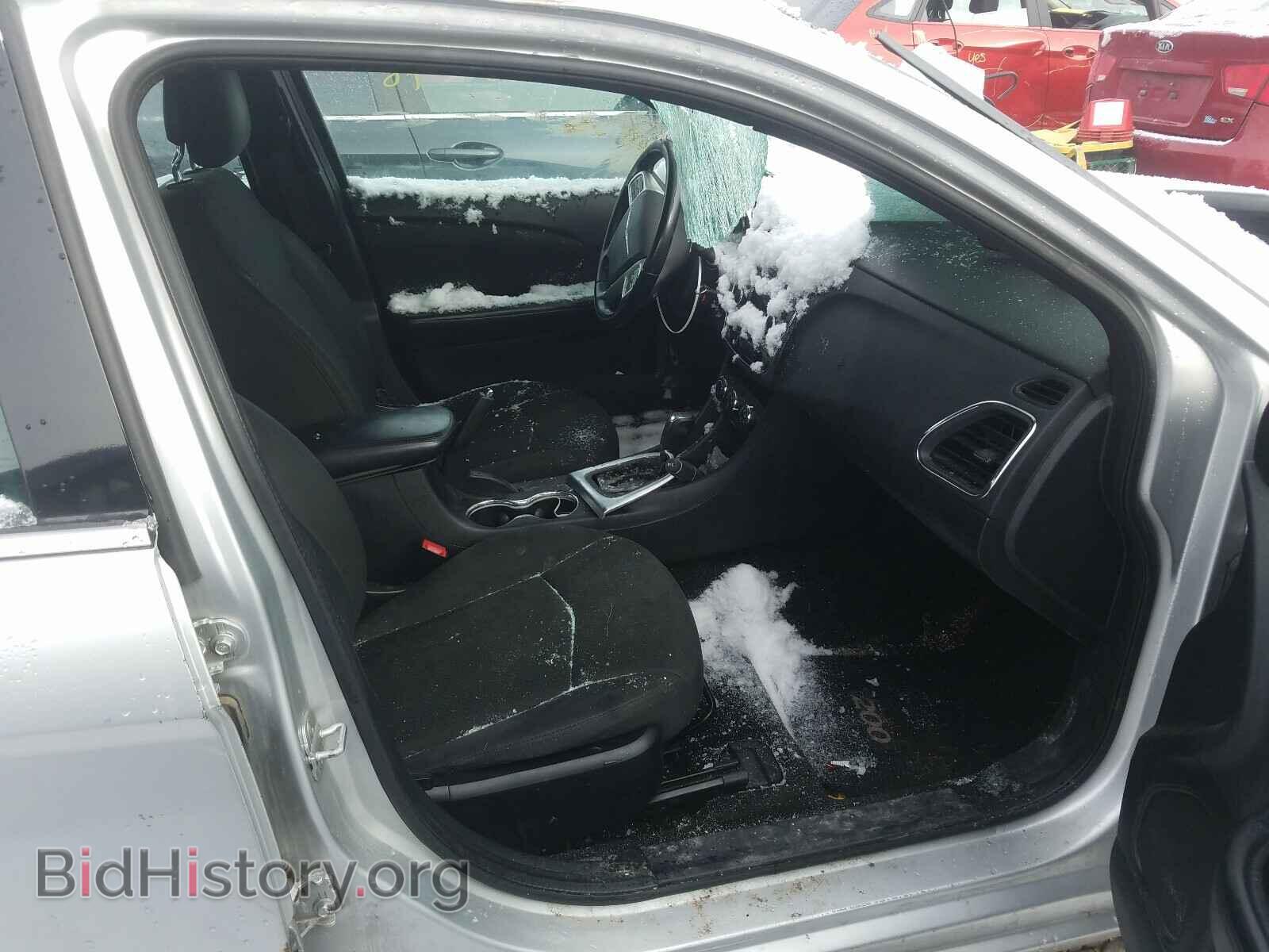 2011 CHRYSLER 200 - VIN: 1C3BC1FB8BN537773 - Фото 5