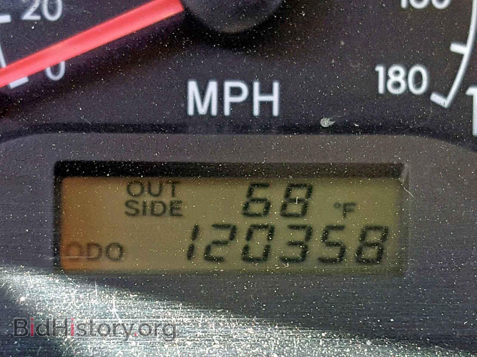 2003 TOYOTA COROLLA - VIN: JTDBR32E130022196 - Photo 8