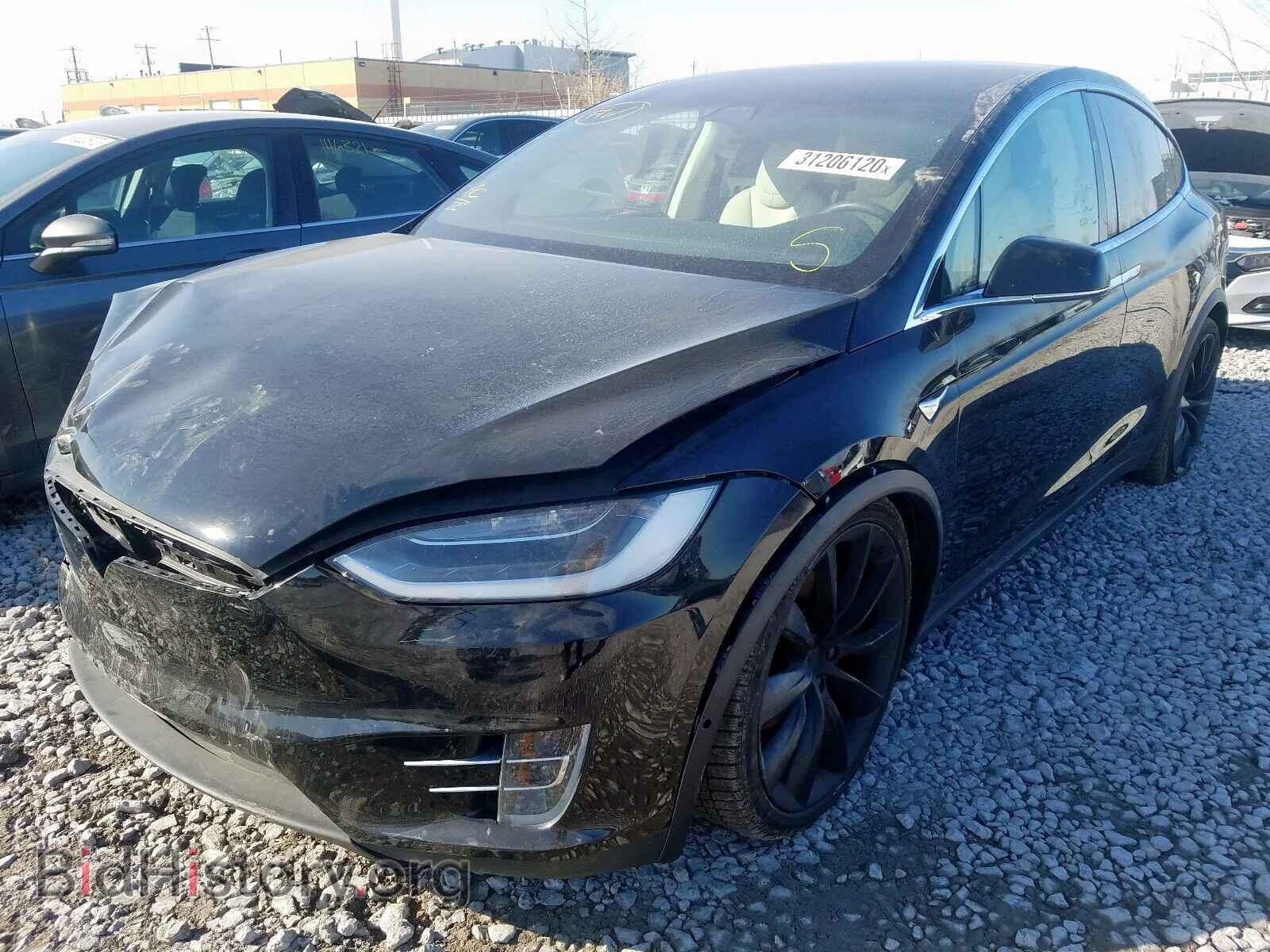 2017 TESLA MODEL X - VIN: 5YJXCDE23HF075859 - Фото 2