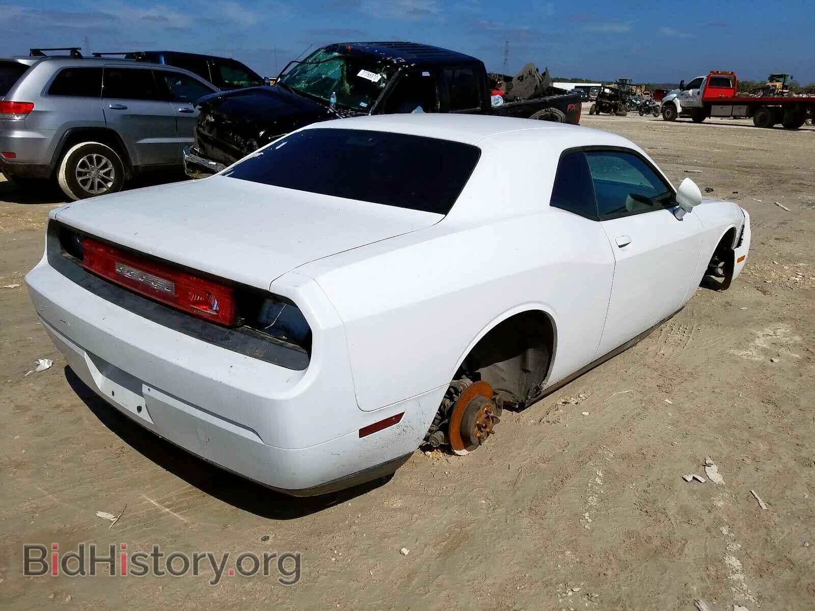 2014 DODGE CHALLENGER - VIN: 2C3CDYAG6EH149466 - Фото 4