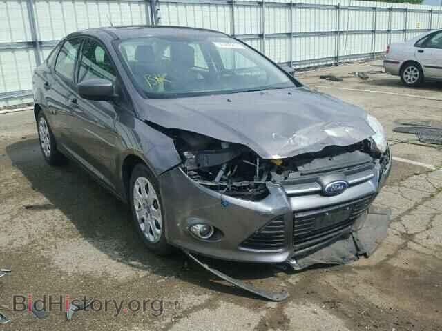 Photo 1FAHP3F28CL233965 - FORD FOCUS 2012
