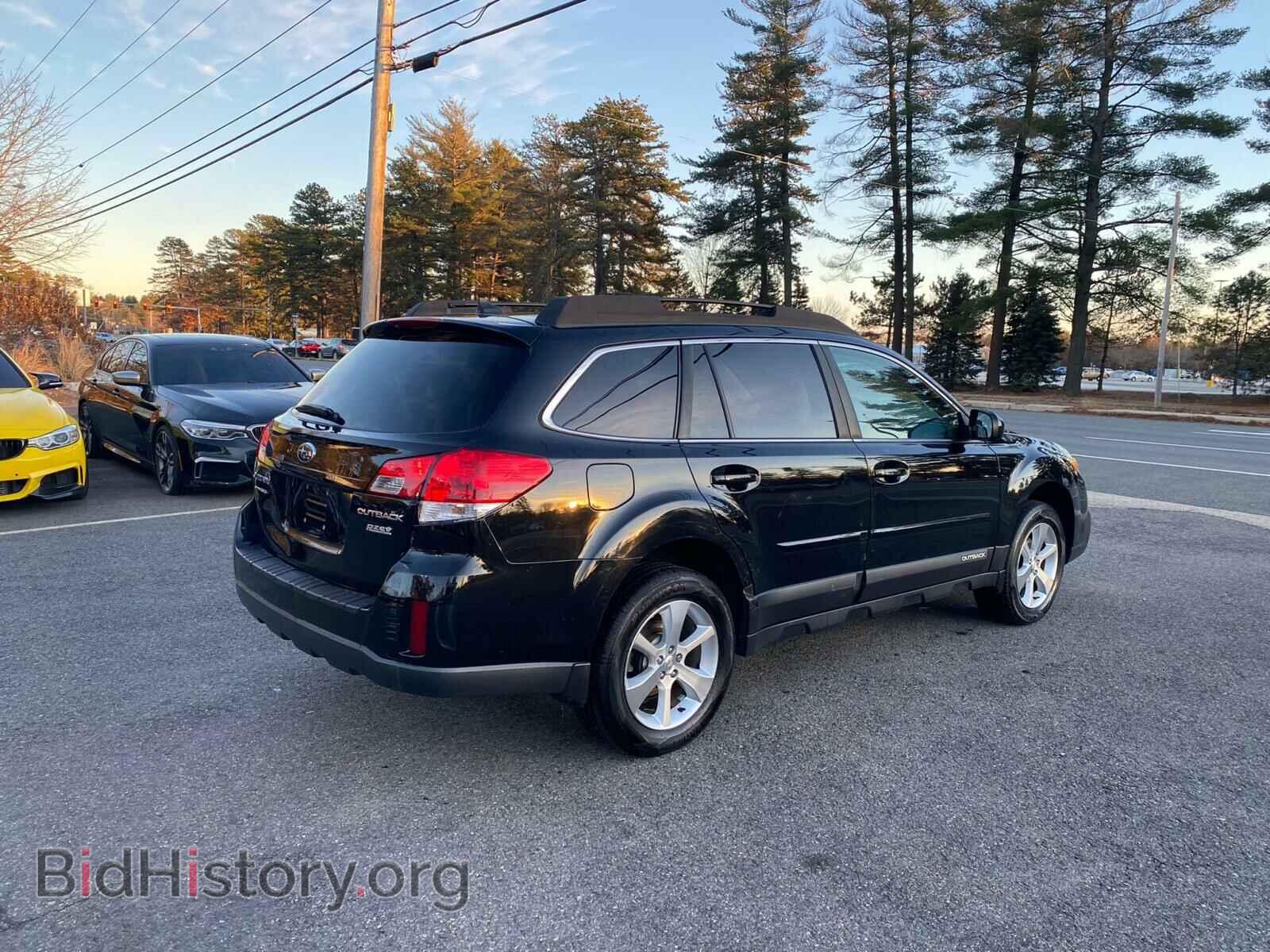 2014 SUBARU OUTBACK - VIN: 4S4BRBLC8E3254668 - Фото 3