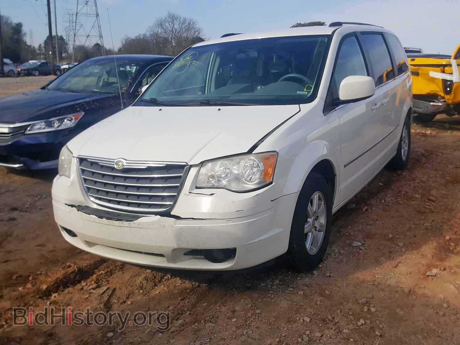2010 CHRYSLER MINIVAN - VIN: 2A4RR5D14AR230171 - Фото 2