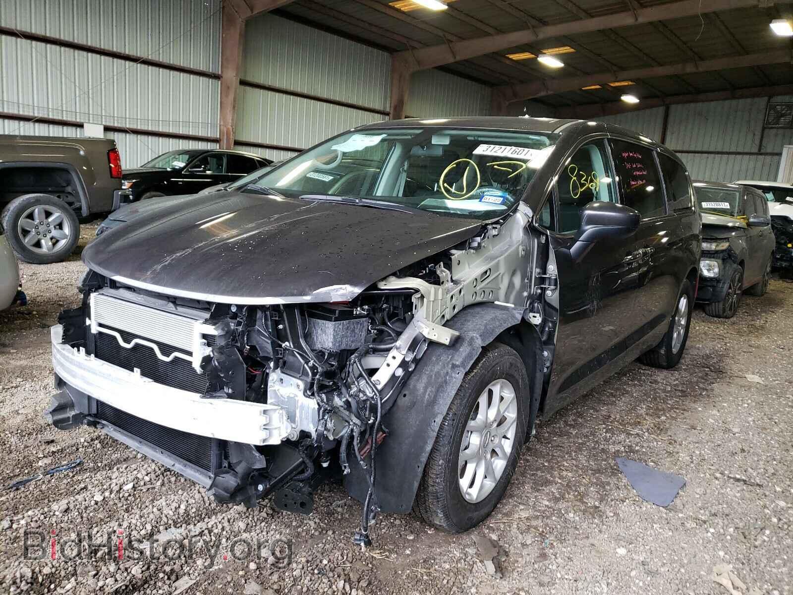 2020 CHRYSLER PACIFICA - VIN: 2C4RC1CG7LR138755 - Фото 2