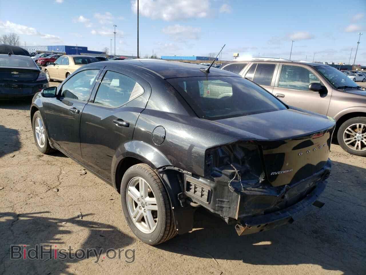 2011 DODGE AVENGER - VIN: 1B3BD1FBXBN523982 - Фото 3