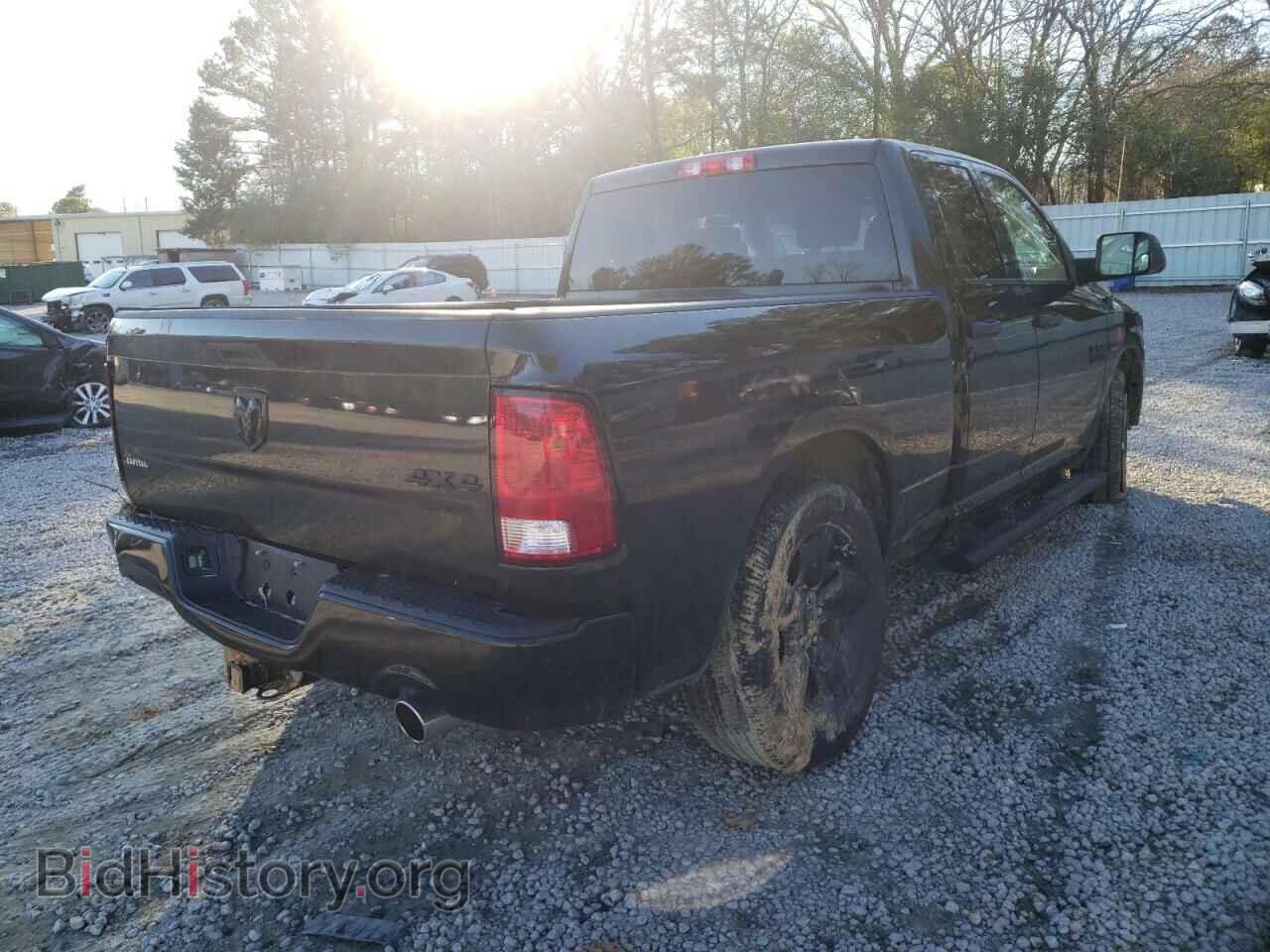 2017 RAM 1500 - VIN: 1C6RR7FTXHS690452 - Photo 4