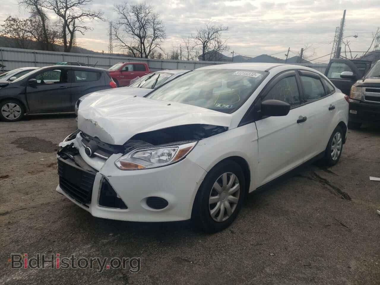 2013 FORD FOCUS - VIN: 1FADP3E29DL141815 - Photo 2