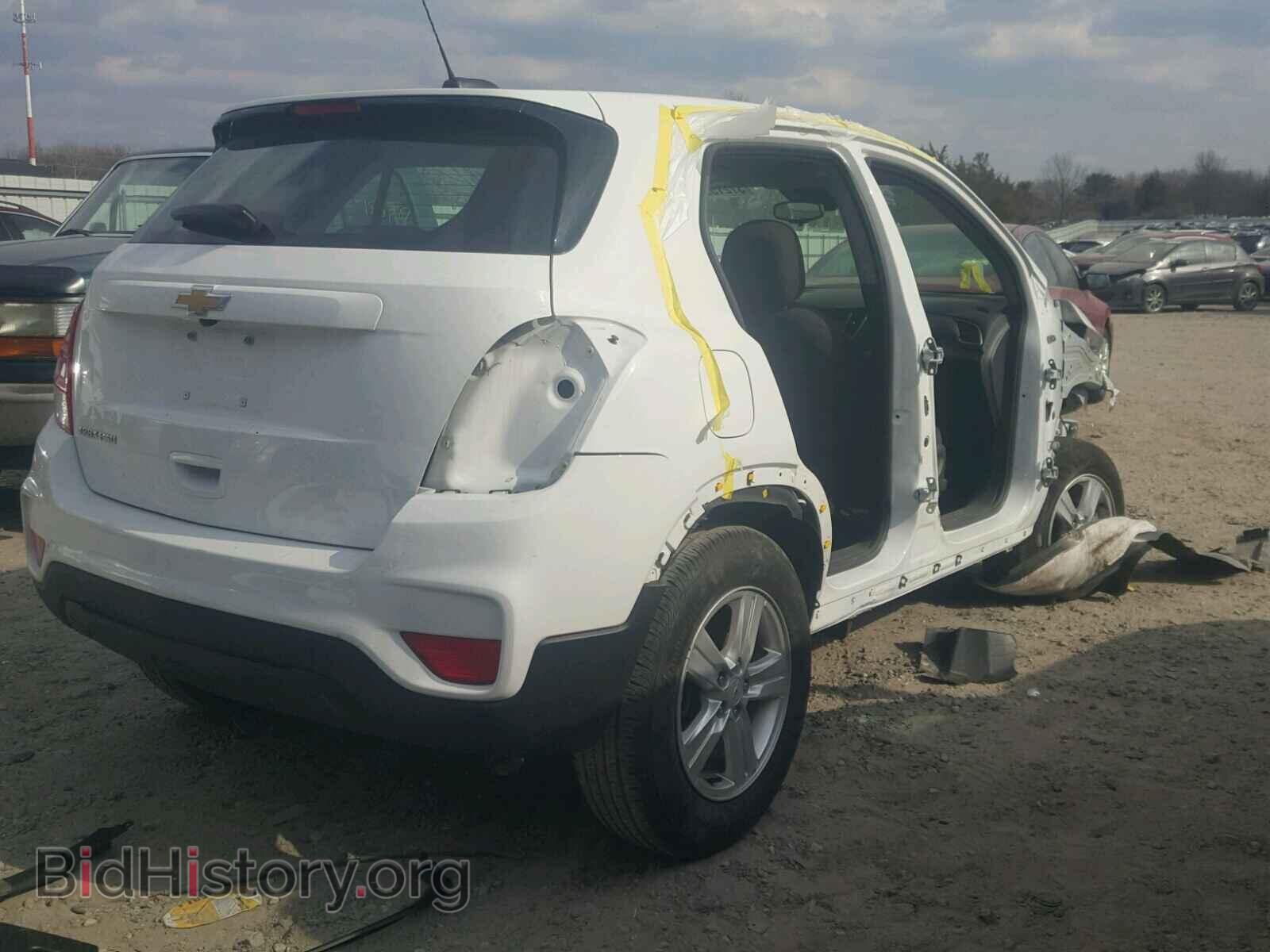 2017 CHEVROLET TRAX - VIN: KL7CJNSB9HB086234 - Фото 4