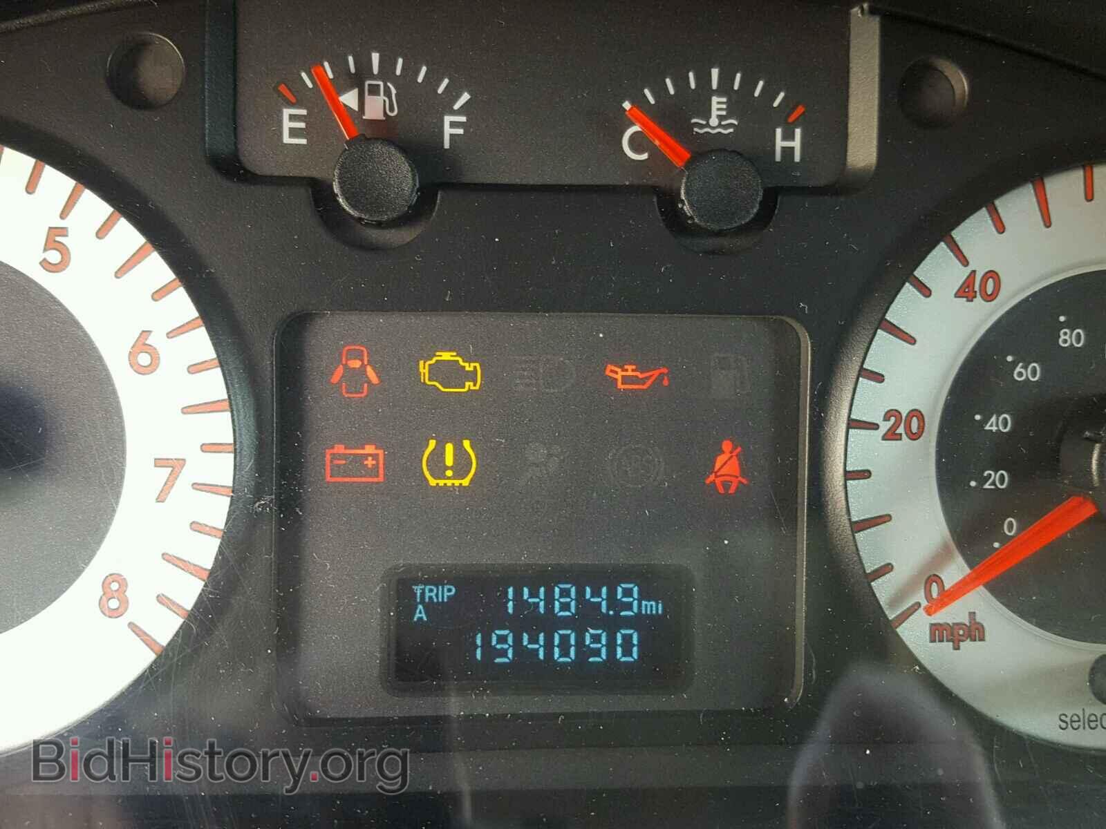 2008 MAZDA TRIBUTE - VIN: 4F2CZ02Z48KM28135 - Фото 8