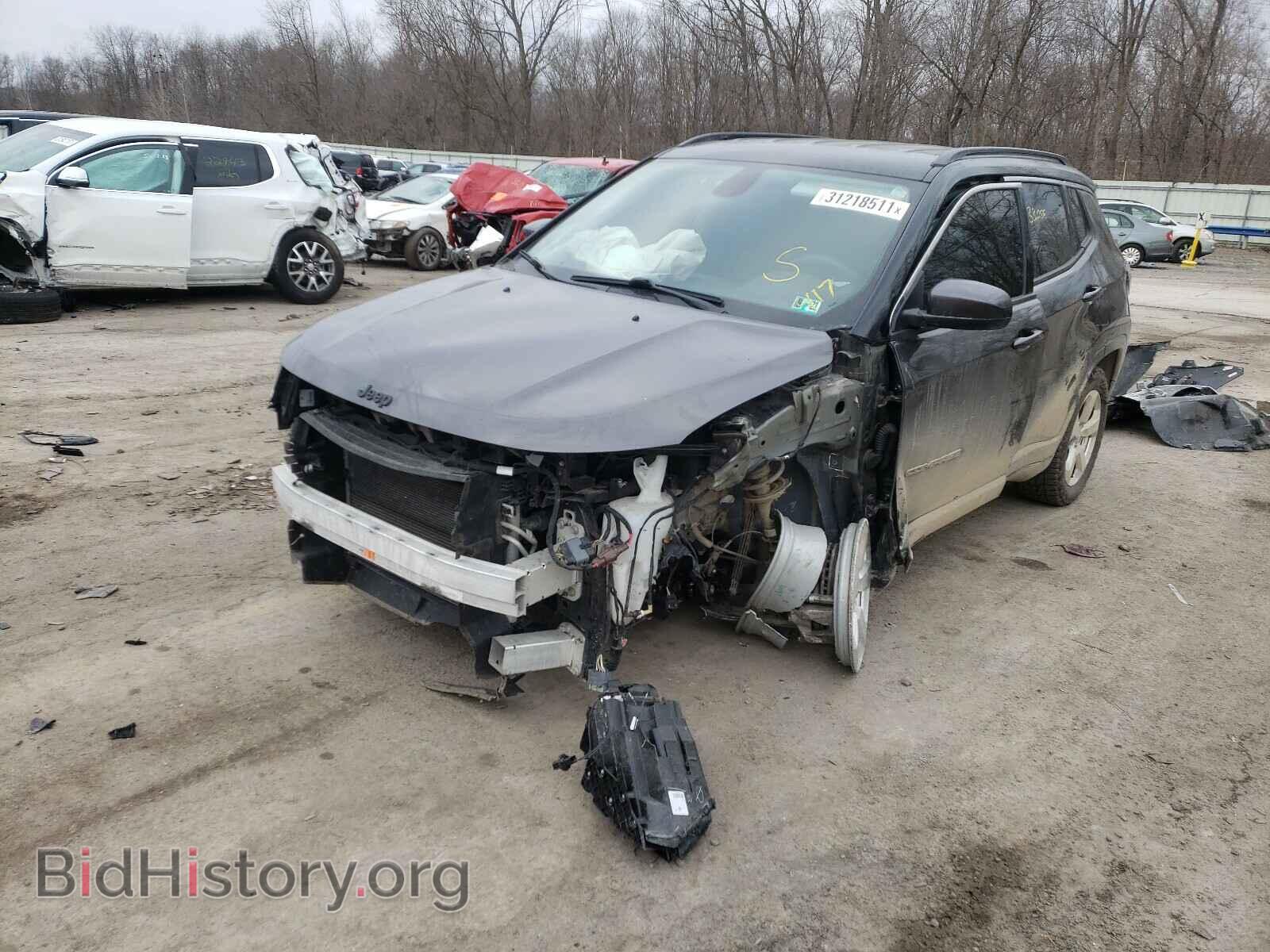 2019 JEEP COMPASS - VIN: 3C4NJDBB3KT800810 - Фото 2