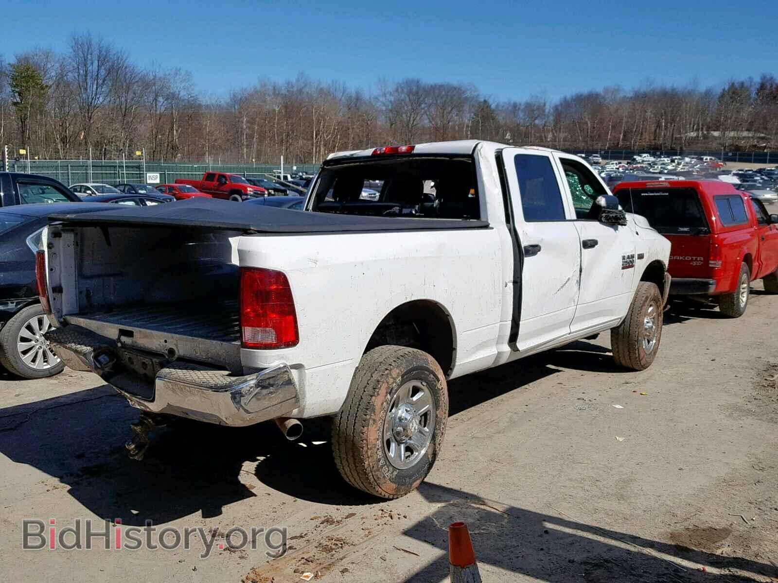 2017 RAM 2500 ST - VIN: 3C6UR5CJ2HG653064 - Фото 4