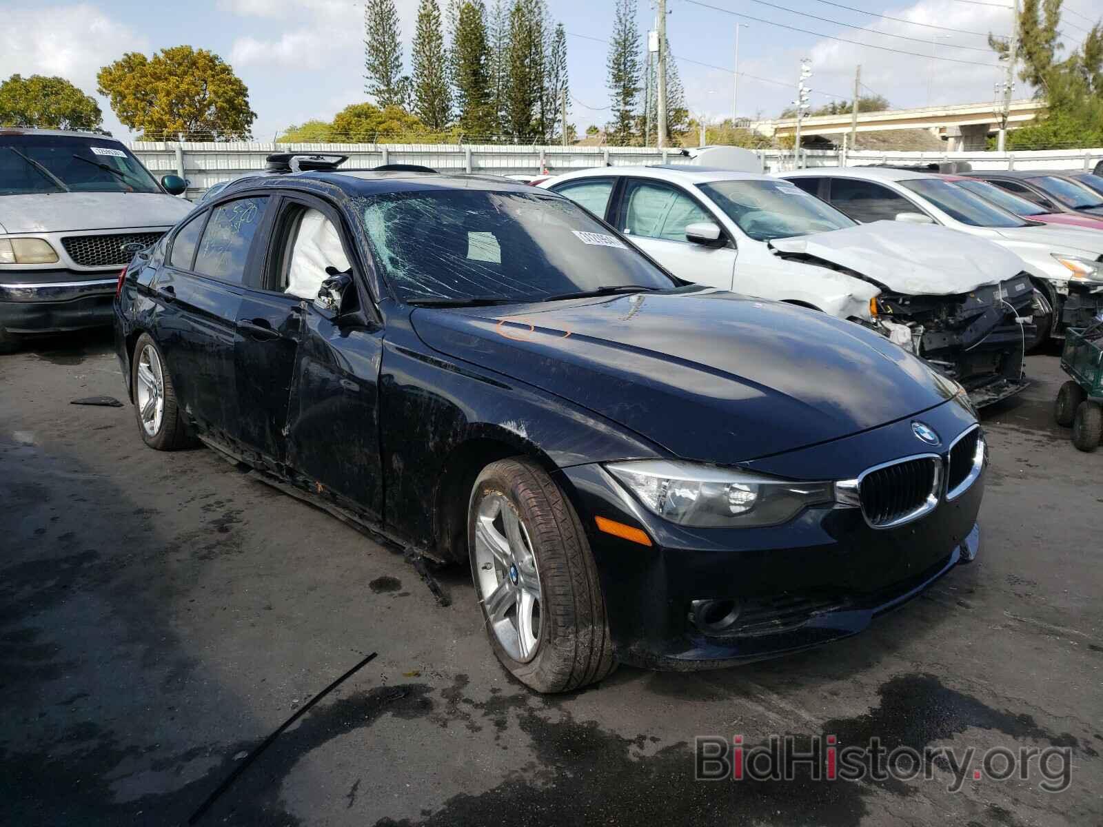 Фотография WBA3A5G56CNP15720 - BMW 3 SERIES 2012