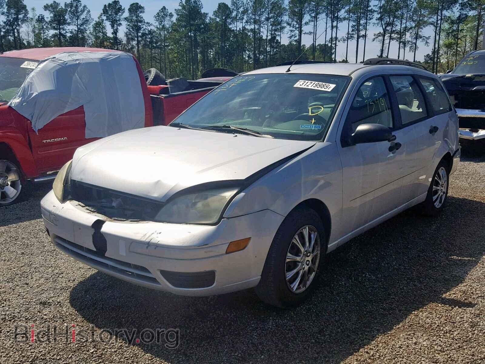 2005 FORD FOCUS - VIN: 1FAHP36N75W182003 - Фото 2