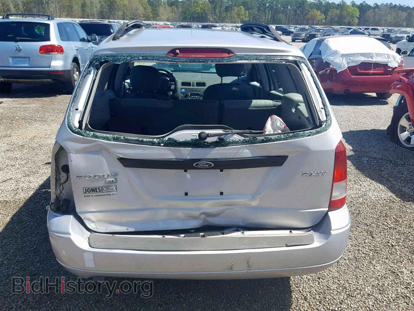 2005 FORD FOCUS - VIN: 1FAHP36N75W182003 - Фото 9