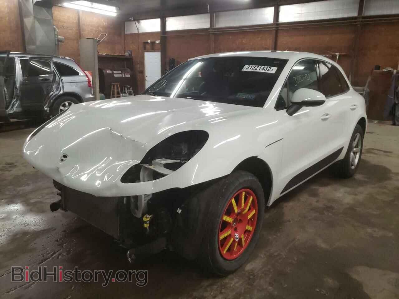 2017 PORSCHE MACAN - VIN: WP1AA2A56HLB04685 - Фото 2