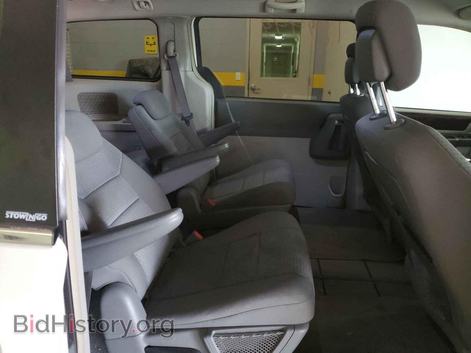 2010 CHRYSLER MINIVAN - VIN: 2A4RR5D11AR308650 - Фото 6