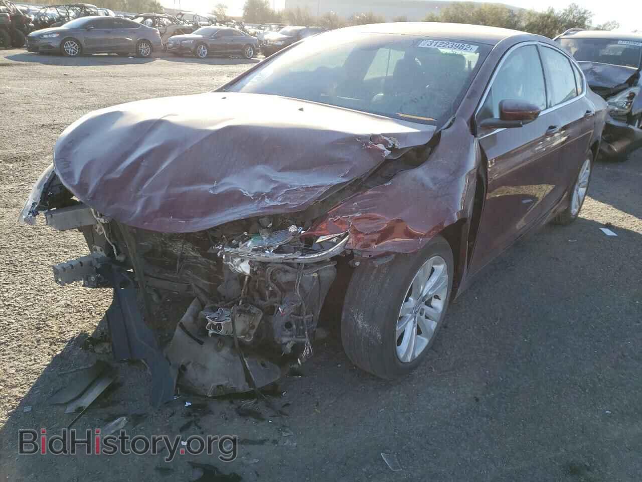 2016 CHRYSLER 200 - VIN: 1C3CCCAB1GN151775 - Фото 2