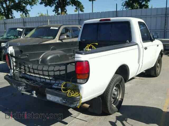 2000 MAZDA B2500 - VIN: 4F4YR12C8YTM02470 - Photo 4