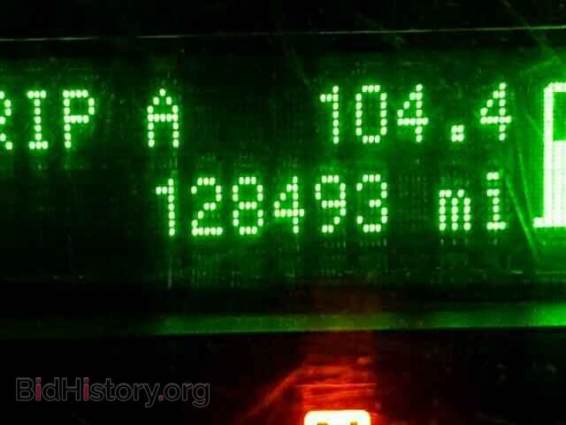 2011 FORD ECONOLINE - VIN: 1FTNE2EL6BDA30587 - Photo 8