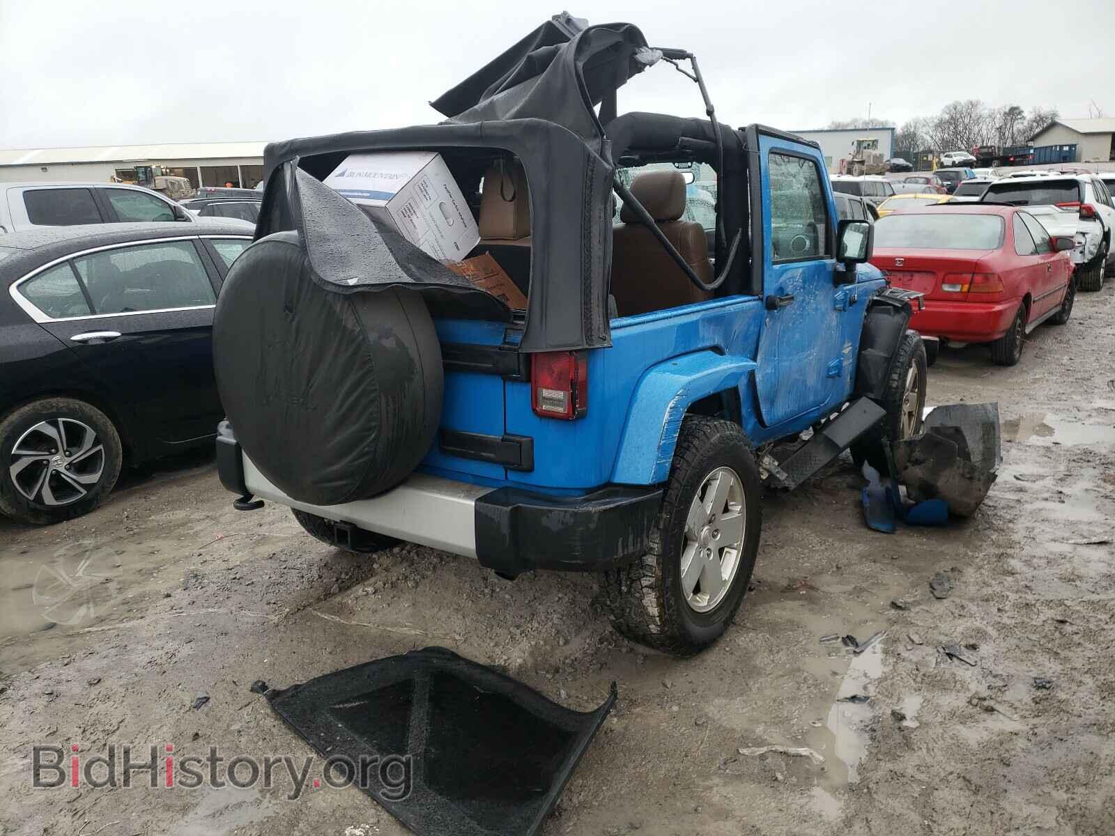 2011 JEEP WRANGLER - VIN: 1J4AA5D16BL552177 - Фото 4