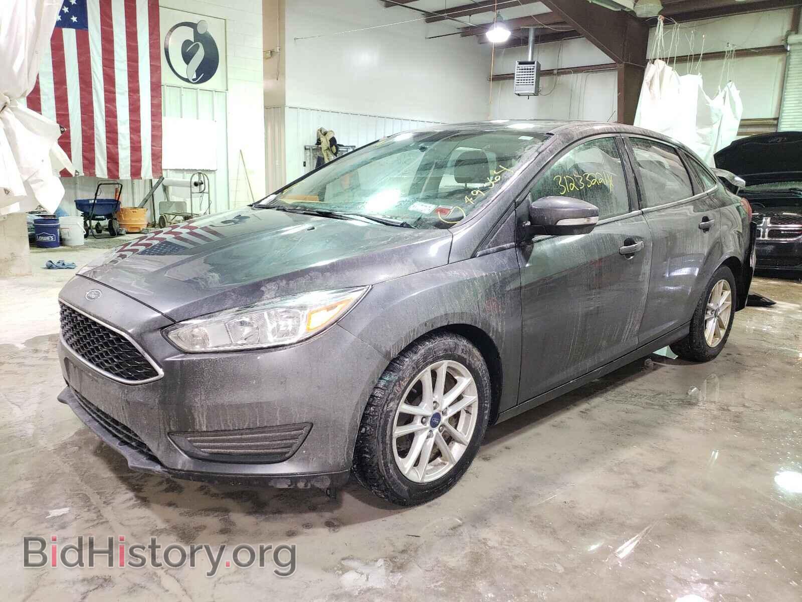 2017 FORD FOCUS - VIN: 1FADP3F2XHL327982 - Photo 2