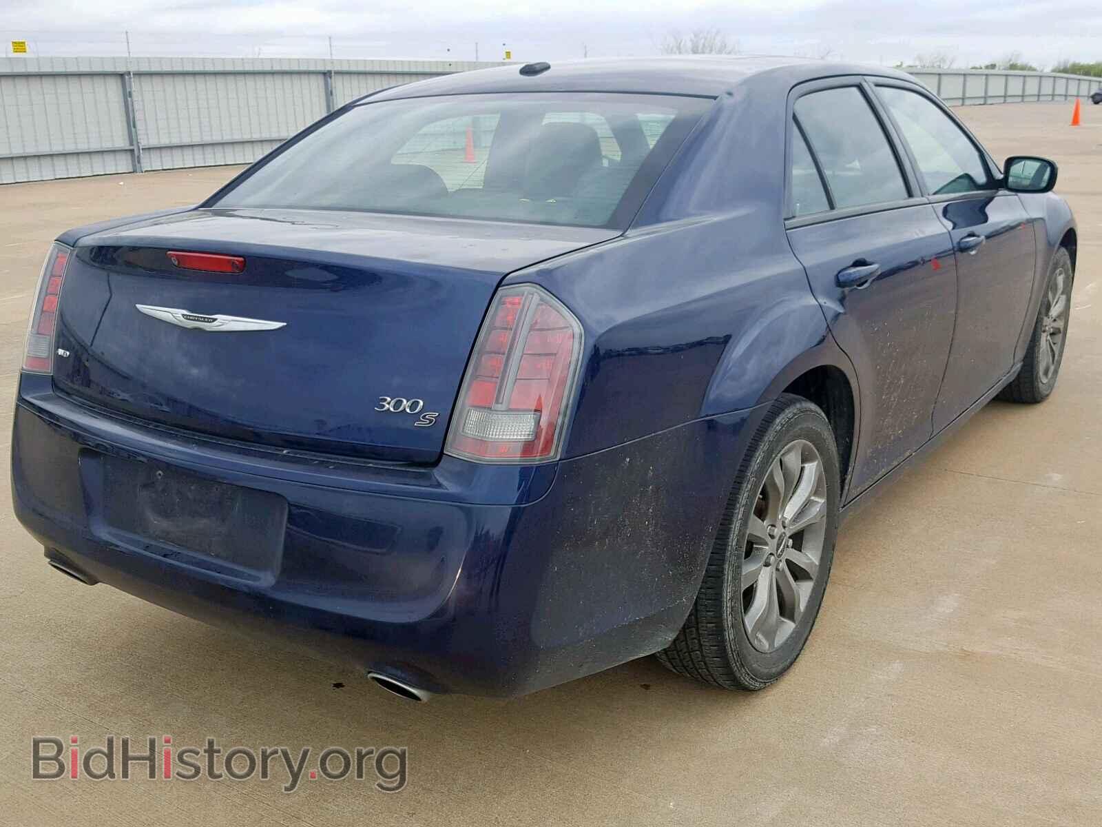 2014 CHRYSLER 300 - VIN: 2C3CCAGG7EH356224 - Фото 4