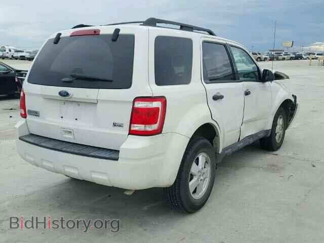 2011 FORD ESCAPE - VIN: 1FMCU0DG2BKC62968 - Photo 4