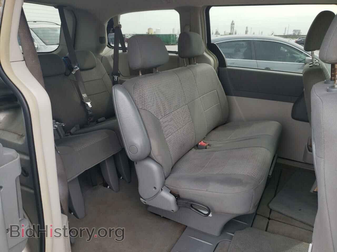 2008 CHRYSLER MINIVAN - VIN: 2A8HR44H68R125952 - Фото 6