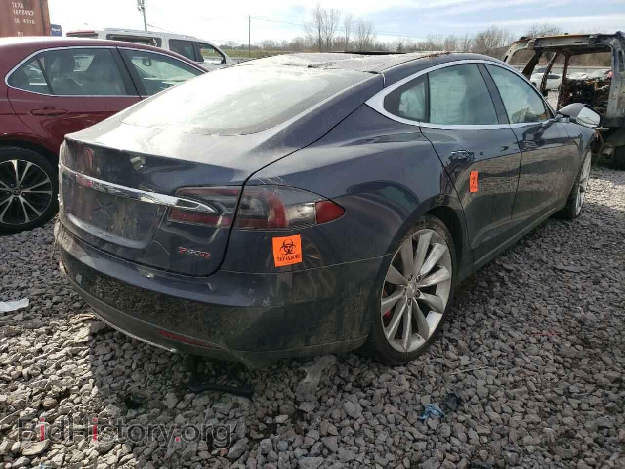 2015 TESLA MODEL S - VIN: 5YJSA1E47FF103725 - Фото 4