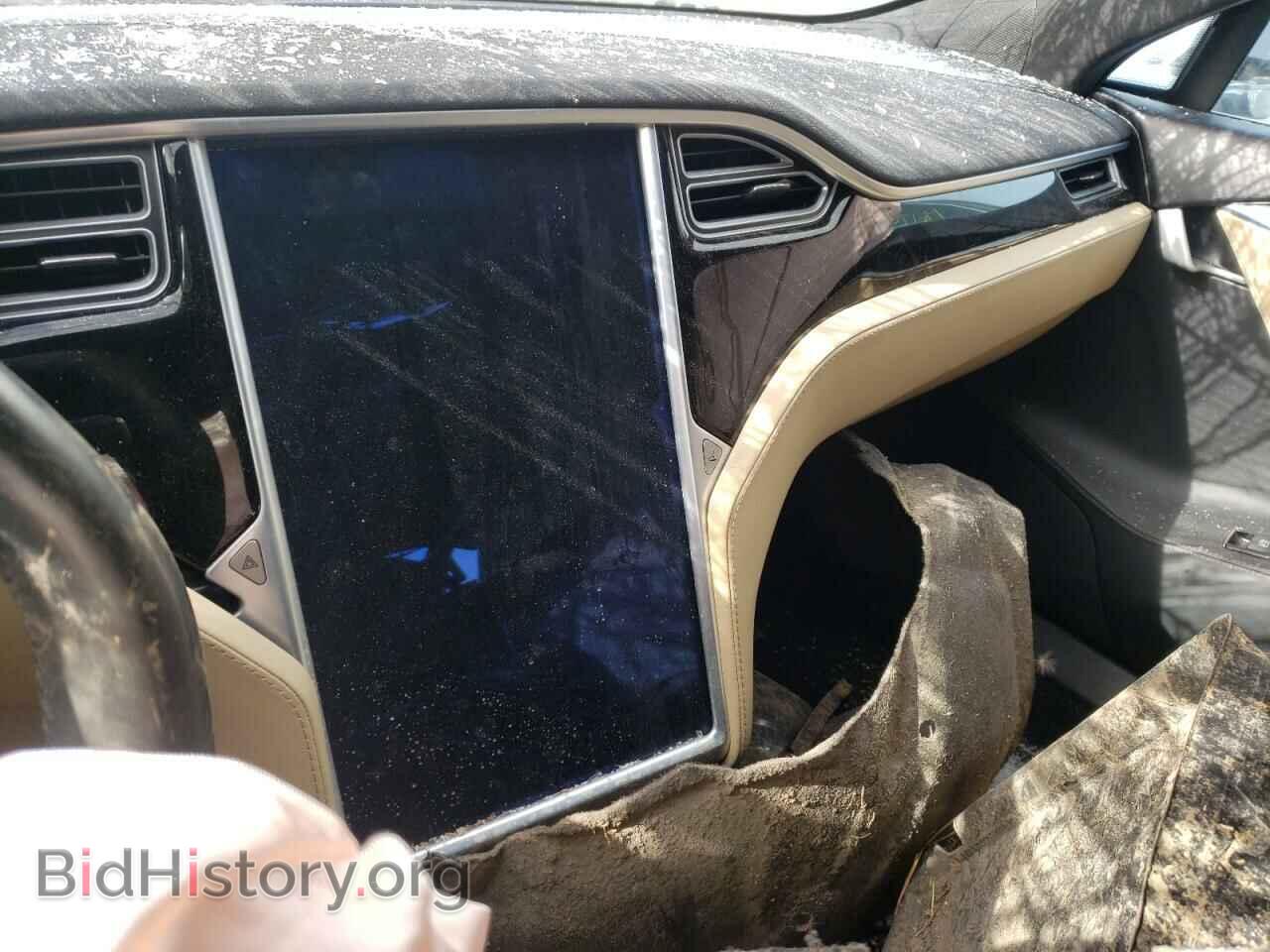 2015 TESLA MODEL S - VIN: 5YJSA1E47FF103725 - Фото 9
