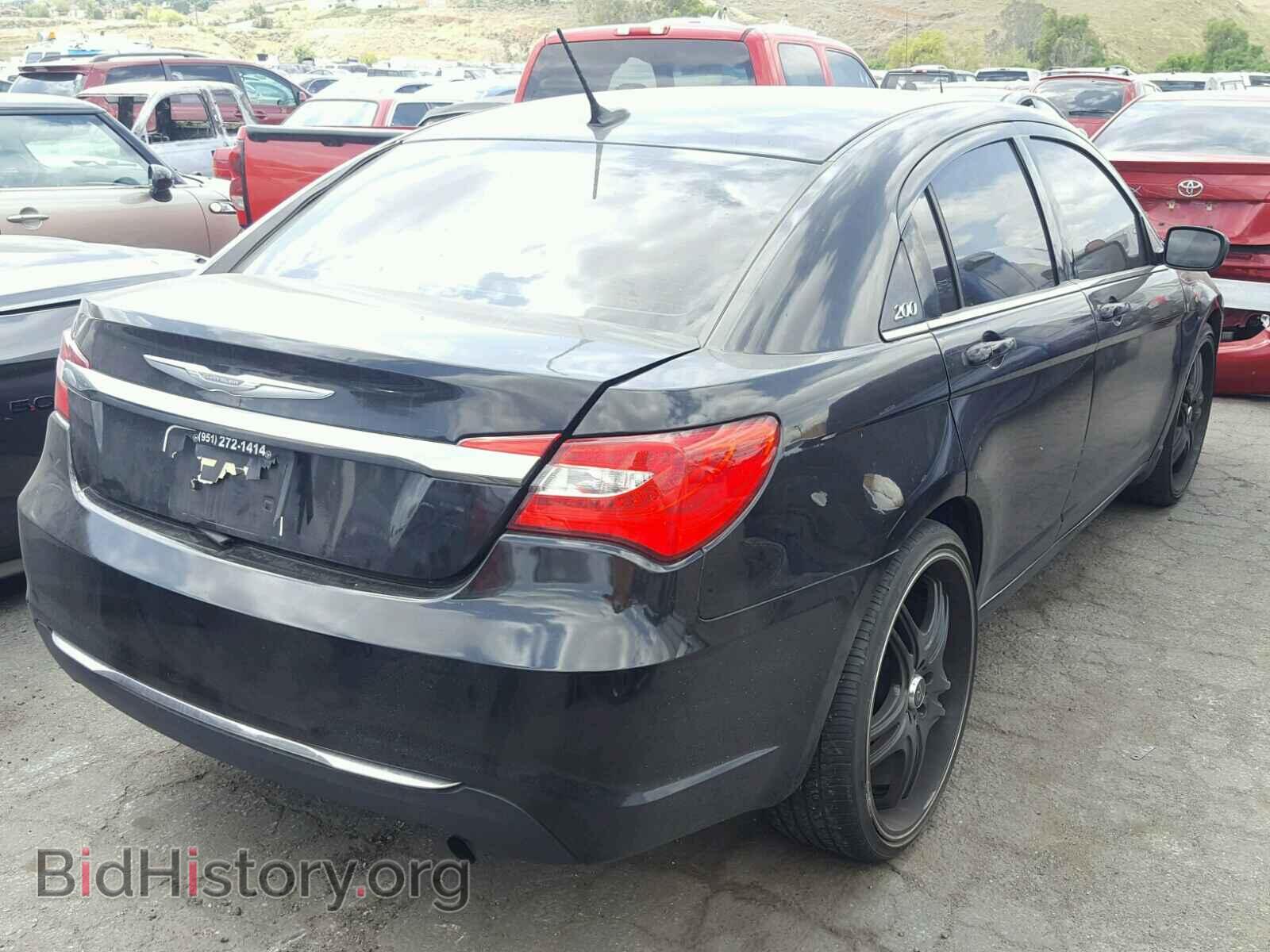 2012 CHRYSLER 200 - VIN: 1C3CCBAB0CN318356 - Фото 4