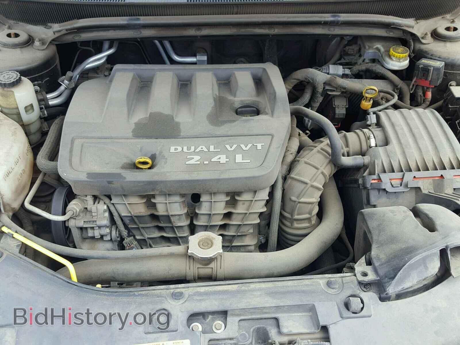 2012 CHRYSLER 200 - VIN: 1C3CCBAB0CN318356 - Фото 7