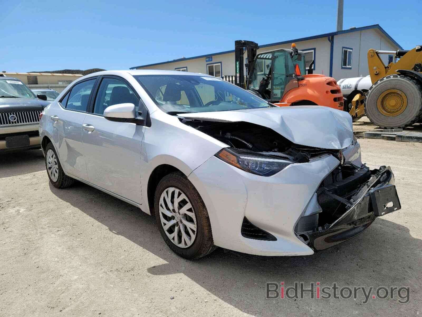 Photo 5YFBURHEXJP766598 - TOYOTA COROLLA 2018