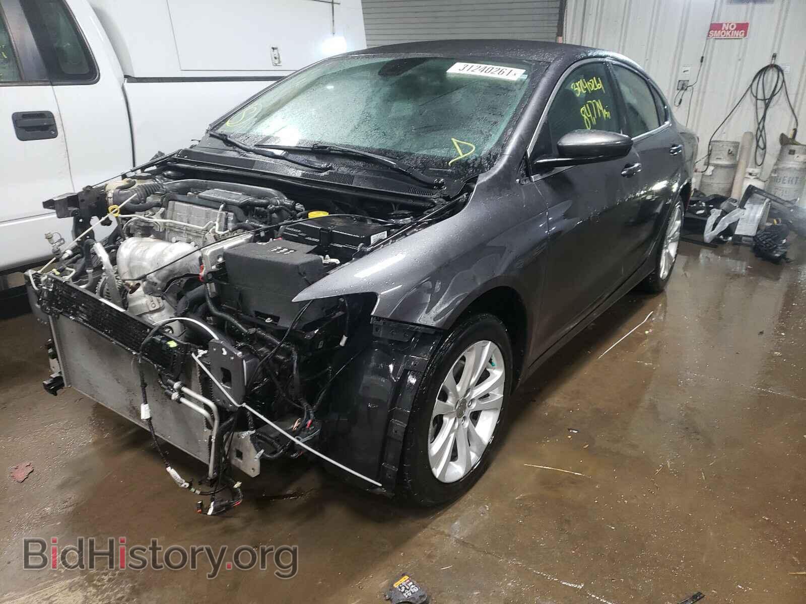 2017 CHRYSLER 200 - VIN: 1C3CCCABXHN510784 - Фото 2