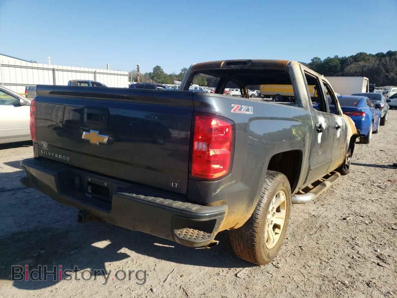 2017 CHEVROLET SILVERADO - VIN: 3GCUKREC7HG331362 - Фото 4