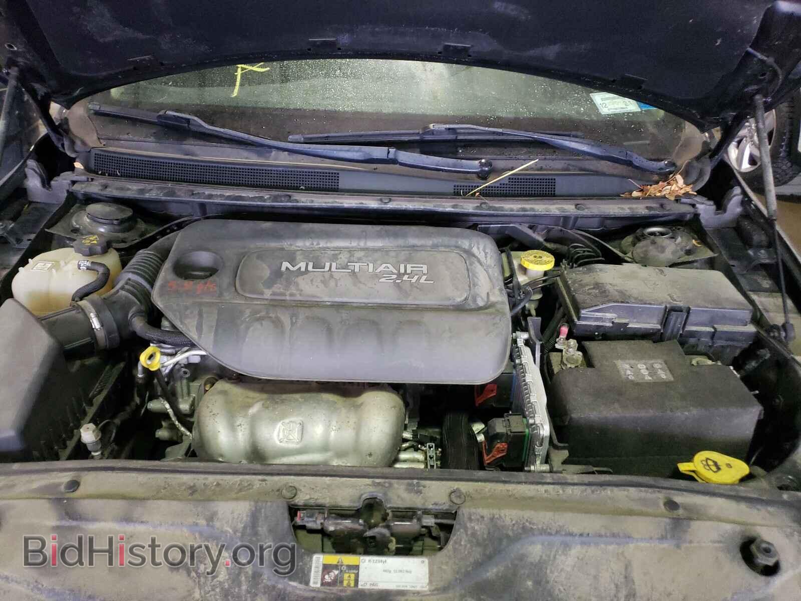 2016 CHRYSLER 200 - VIN: 1C3CCCAB0GN130173 - Фото 7
