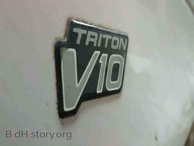 2000 FORD ECONOLINE - VIN: 1FBSS31S1YHA88627 - Photo 10