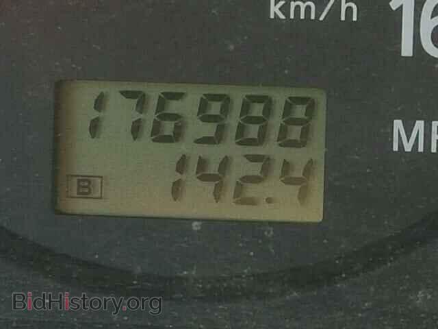 2000 NISSAN MAXIMA - VIN: JN1CA31D2YT534725 - Photo 8
