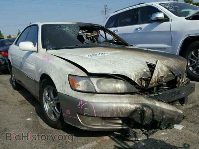 Photo JT8BF22G5V0066532 - LEXUS ES300 1997