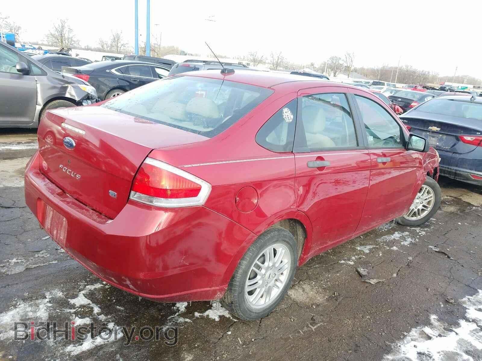 2009 FORD FOCUS - VIN: 1FAHP35N29W199945 - Фото 4