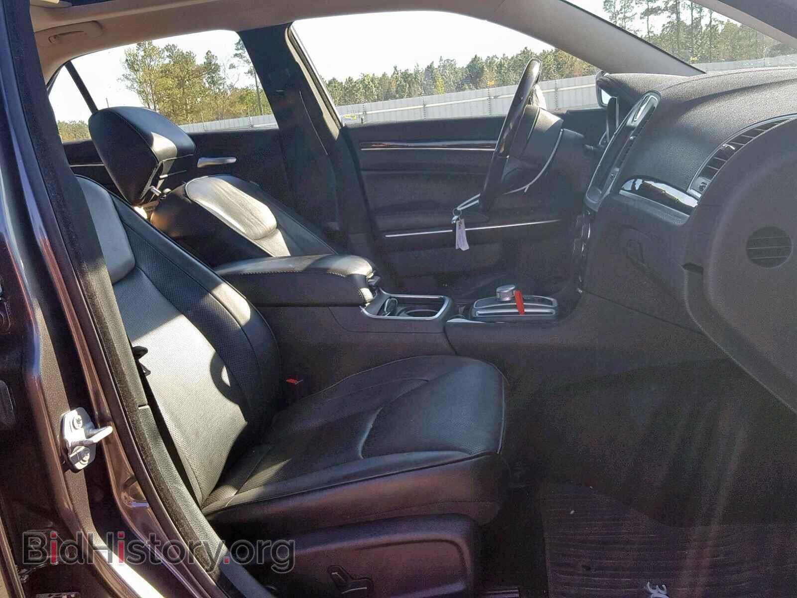 2016 CHRYSLER 300 - VIN: 2C3CCAKG7GH190992 - Photo 5