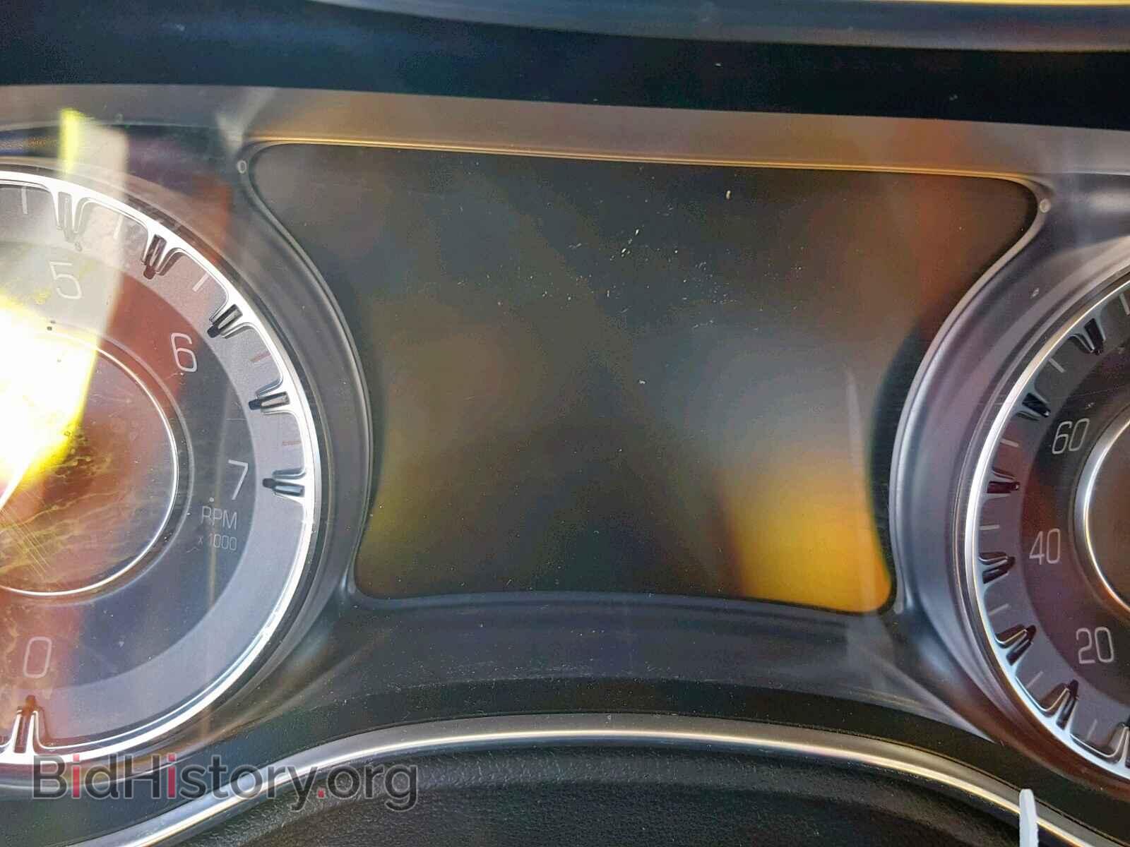 2016 CHRYSLER 300 - VIN: 2C3CCAKG7GH190992 - Photo 8